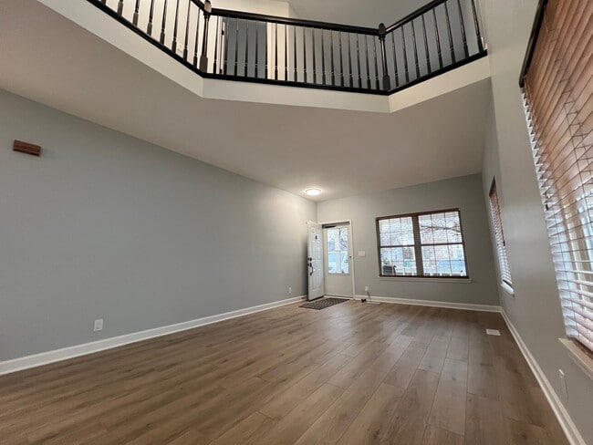 Building Photo - 22306 W Niagara Ct