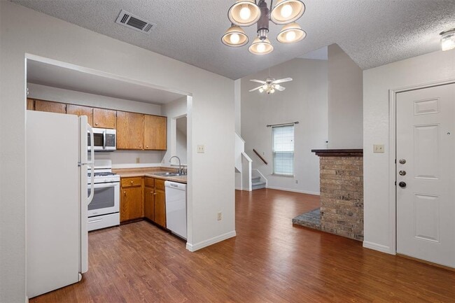 Building Photo - 315 Rawhide Loop