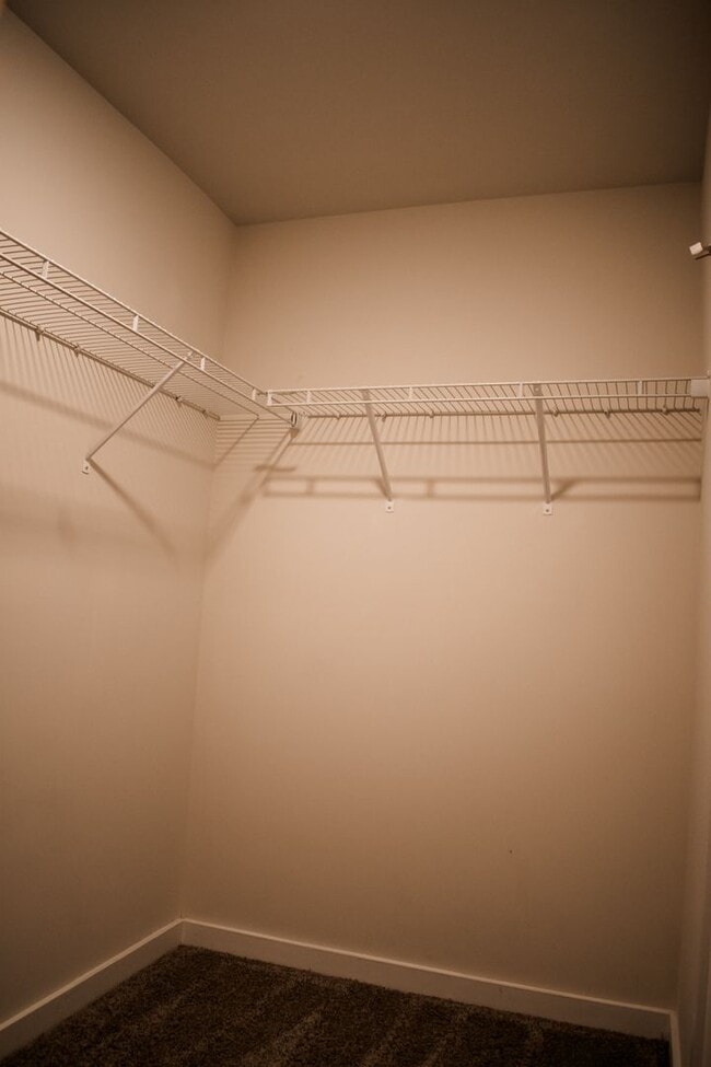 Building Photo - Spacious 3-Bedroom Home with Loft – Minute...