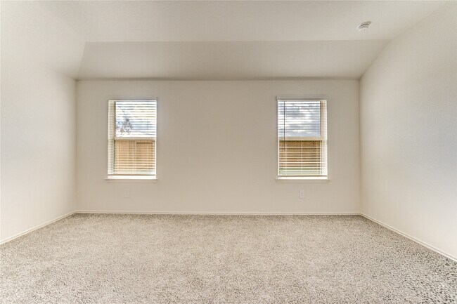 Building Photo - 30507 Carter Cv