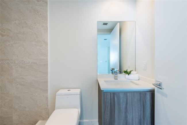 Building Photo - 488 NE 18th St