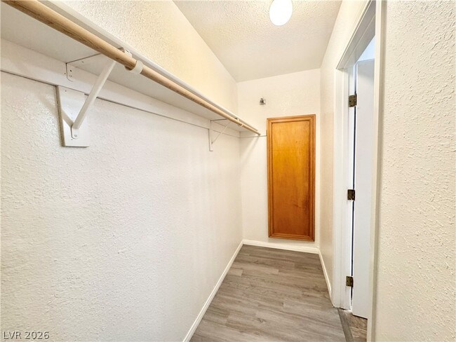 Building Photo - 1030 Marne Ct