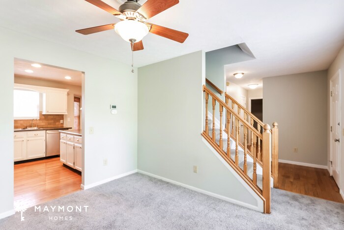 Building Photo - 902 Evergreen Park Ln
