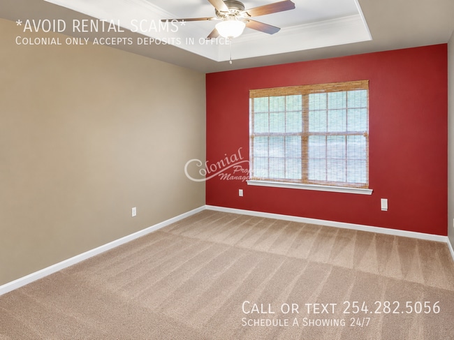 Building Photo - 801 Doubles Ct