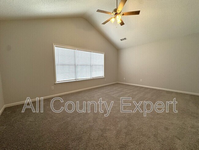 Building Photo - 4318 Shillham Ct
