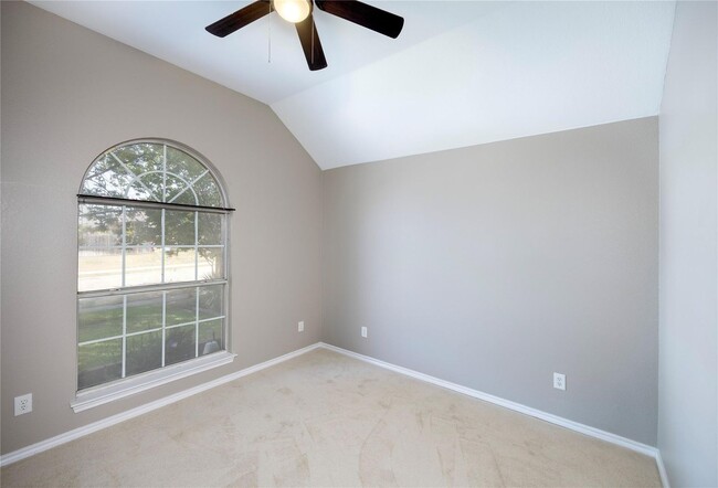 Building Photo - 3 bedroom 2 bathroom house in 76244 Keller...