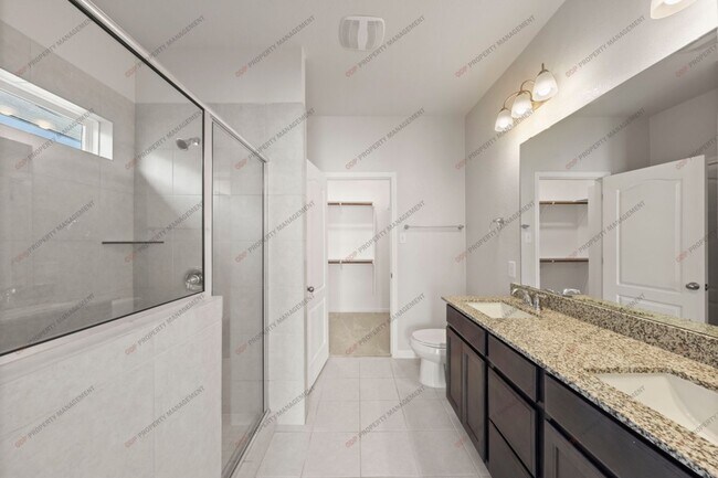 Building Photo - 725 Gingham Trl