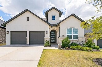 Building Photo - 1508 Larson Ln
