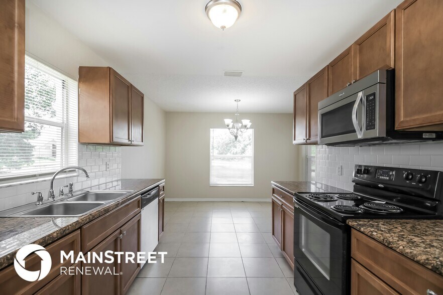 Building Photo - 2338 Skywind Cir