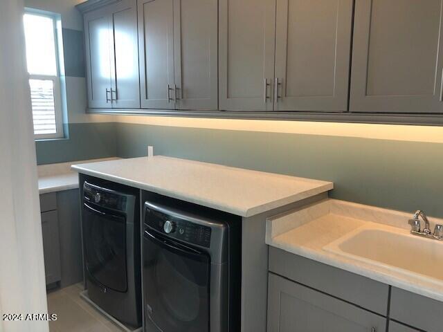 Building Photo - 3200 S Arizona Pl