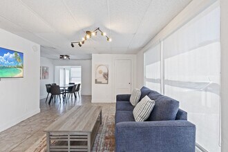 Building Photo - Charming 2-Bedroom Single-Family Home with...