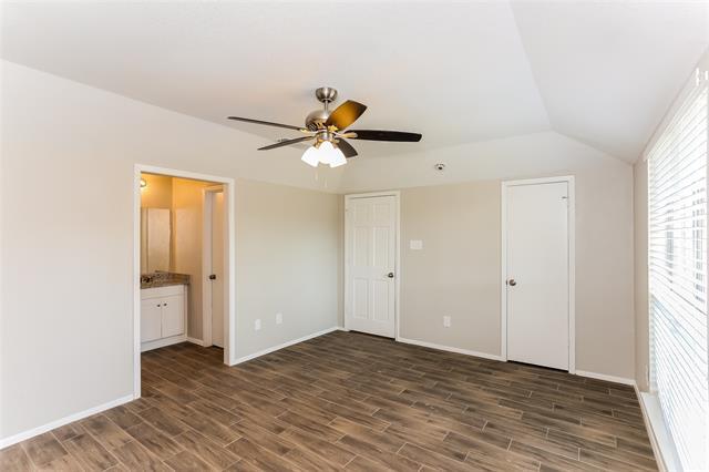 Building Photo - 817 Barcelona Cir