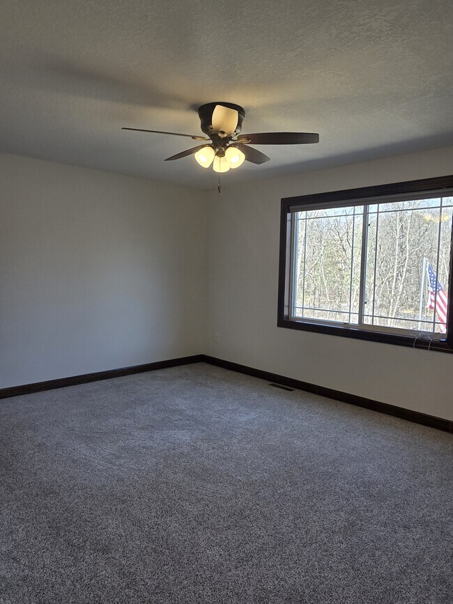 Building Photo - 8371 116th St SE