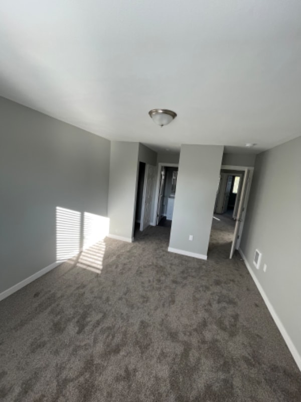 Building Photo - 1114 S Silver St