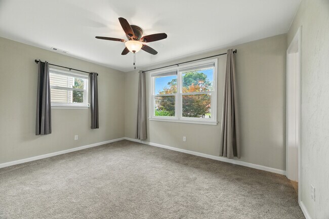 Building Photo - 3800 Liberty Ridge Rd