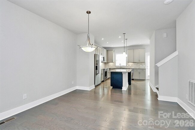 Building Photo - 3726 Sky Haven Dr