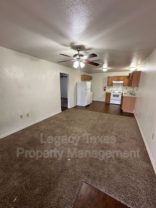 Building Photo - 1108 Williams Ave