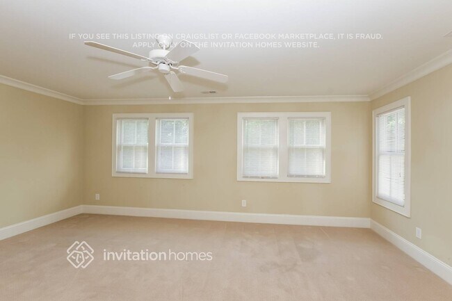 Building Photo - 302 Keener Blvd