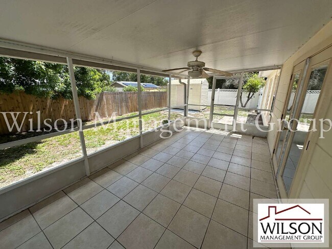 Building Photo - 660 Marlene Dr