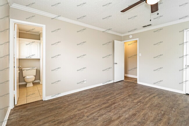 Building Photo - 6929 Mccoy Dr