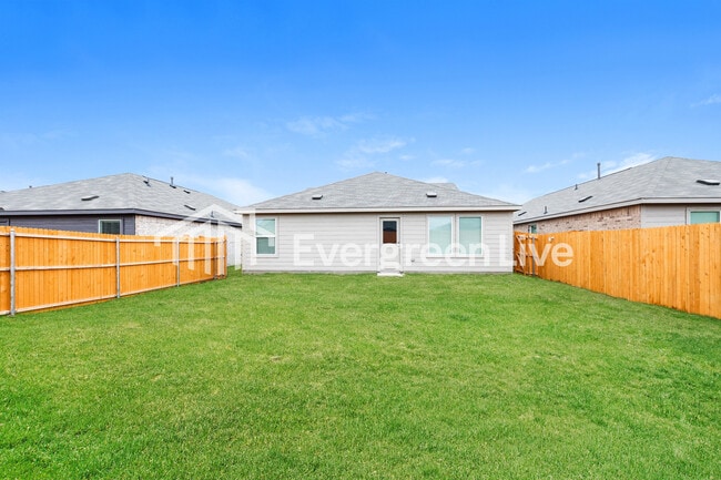 Building Photo - 1625 Sparrow Hawk Rd