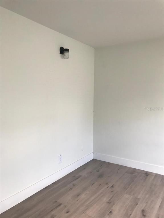 Building Photo - 3206 W Azeele St