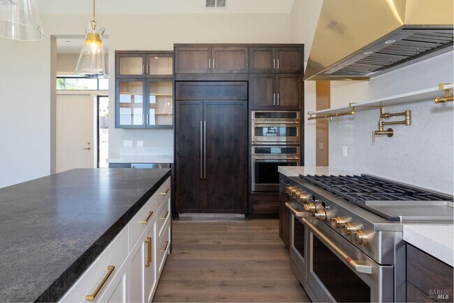 Building Photo - 3842 Horizon View Way