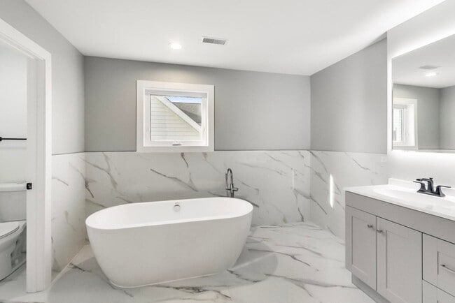 Building Photo - 4028 Faith Ln