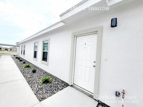 Building Photo - 5901 Swallow Ave