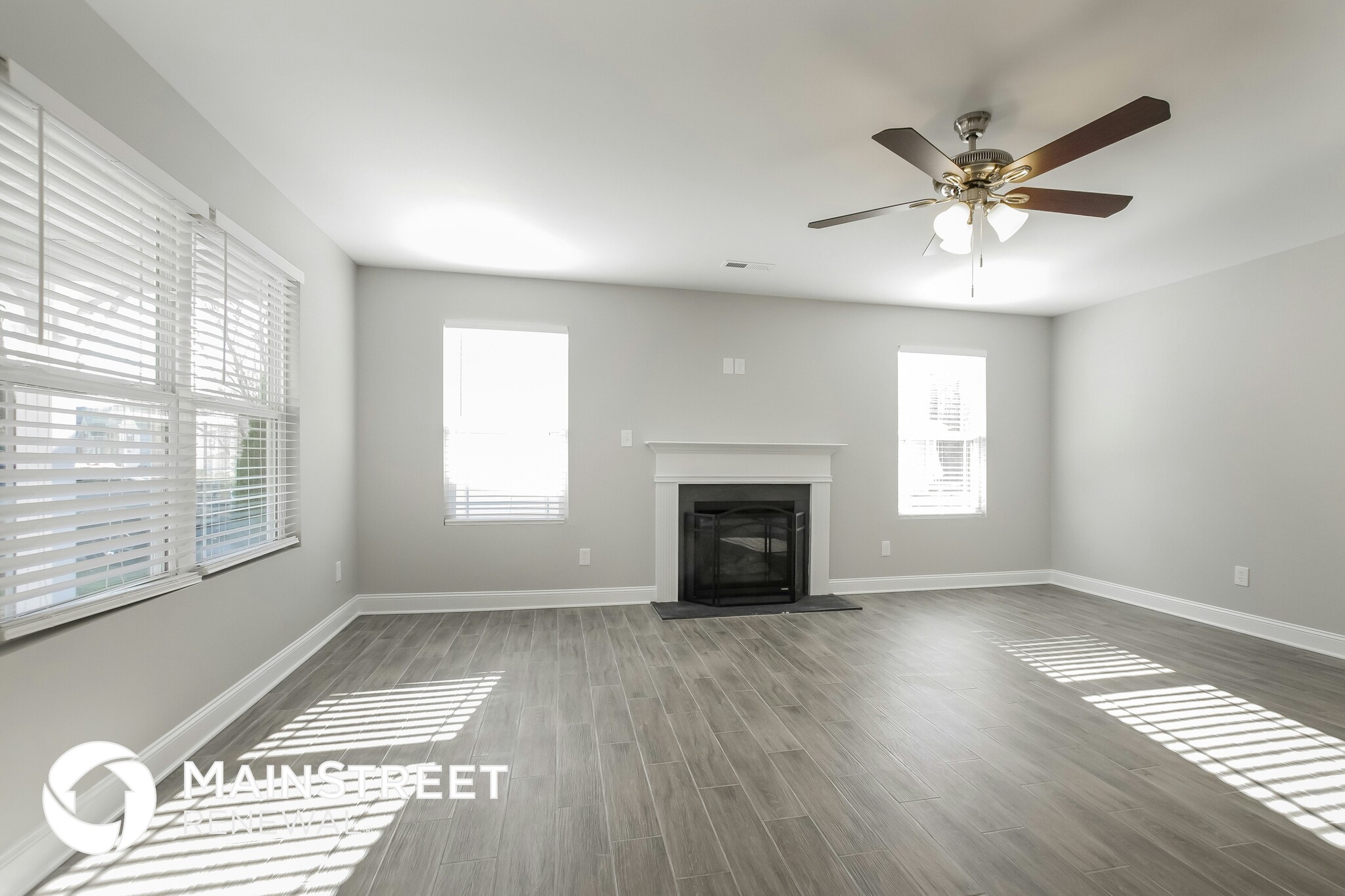 Building Photo - 5825 Parkstone Drive