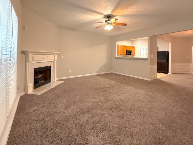 Building Photo - 3845 Grovemont Pl