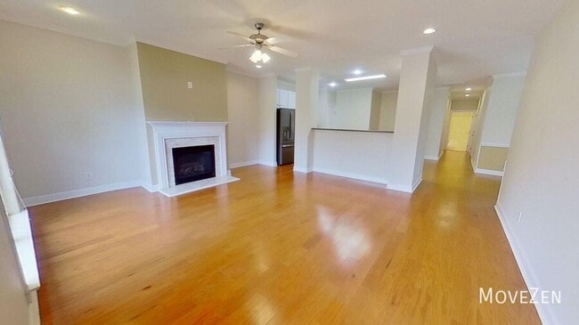 Building Photo - 307 Easterlin Way