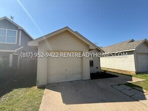 Building Photo - 1508 Pine Ln