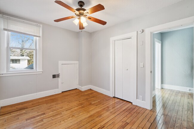 Building Photo - 1411 Jersey Ridge Rd