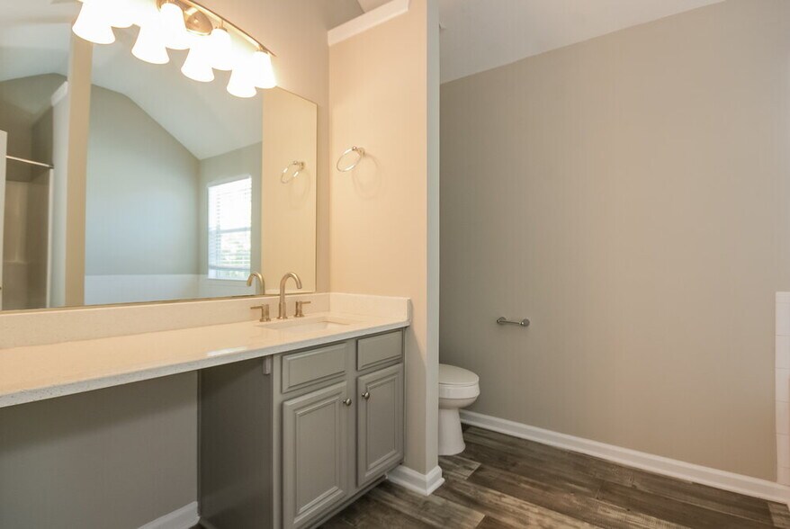 Building Photo - 3656 Gray Birch Dr