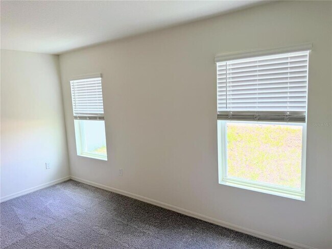 Building Photo - 2905 Lavanda Dr