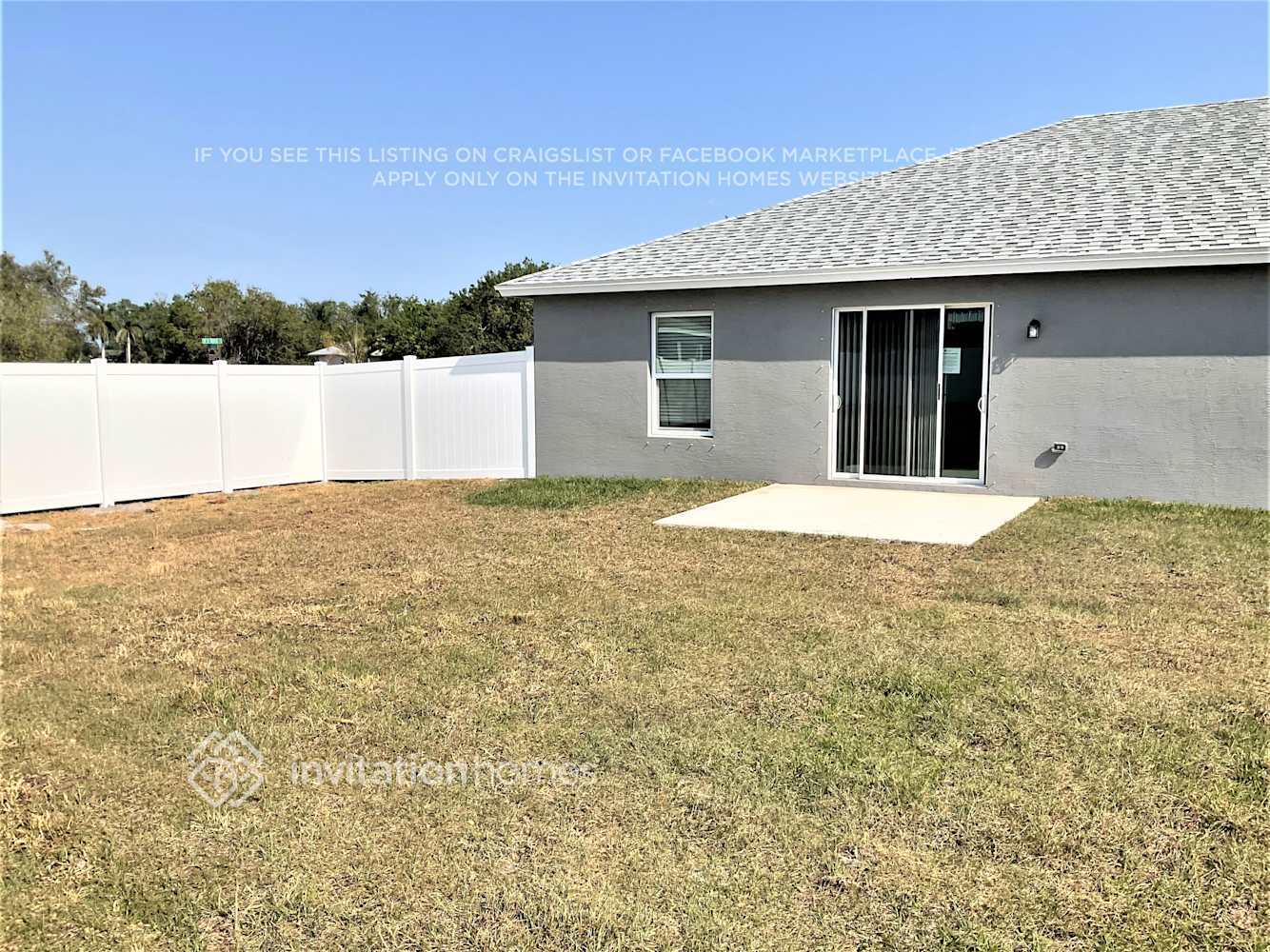 Building Photo - 529 SW Undallo Rd