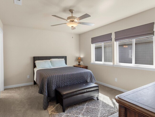 Building Photo - Modern Comfort & Style with A/C in Tumwate...