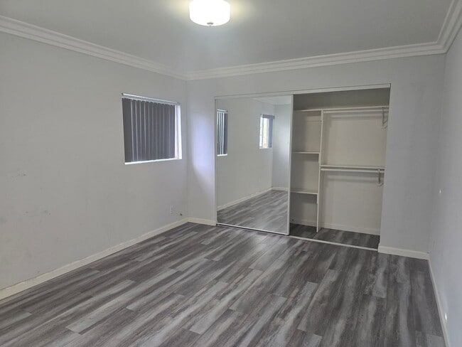 Building Photo - 6611 Kiowa Rd