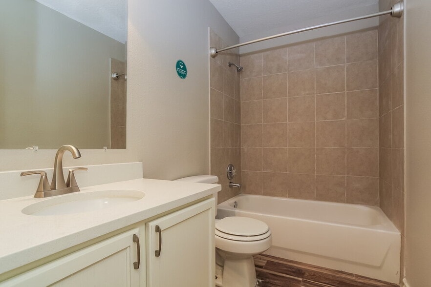 Building Photo - 18207 Trinity Knoll Way