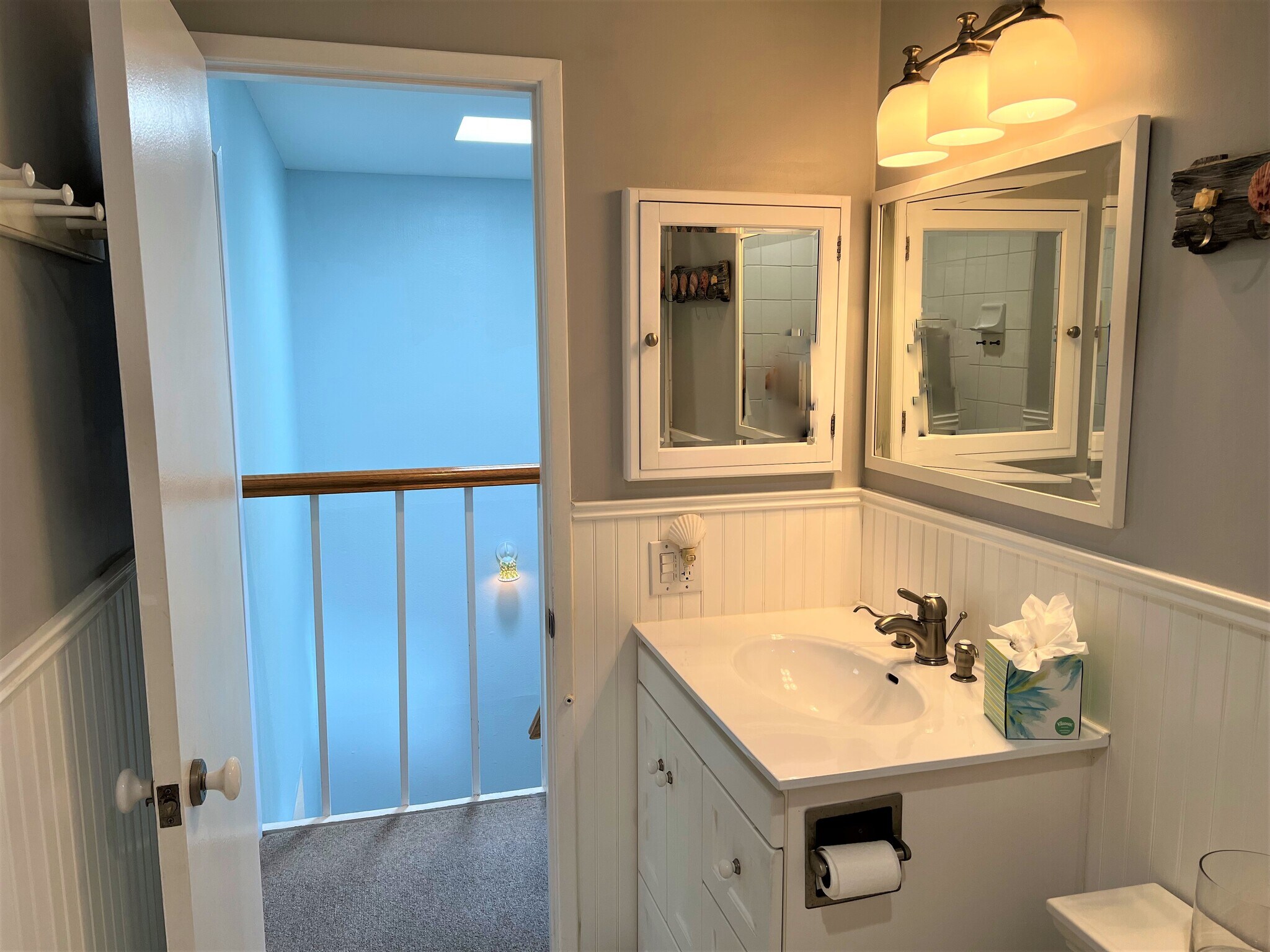 main bathroom - 665 The Village