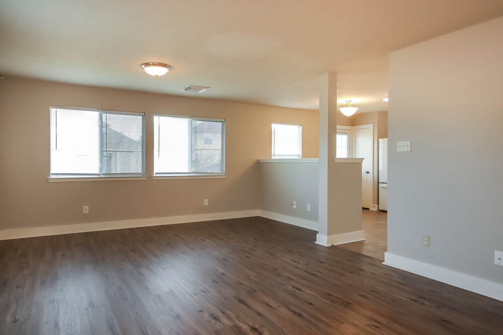 Building Photo - 7431 Leightonfield Ct