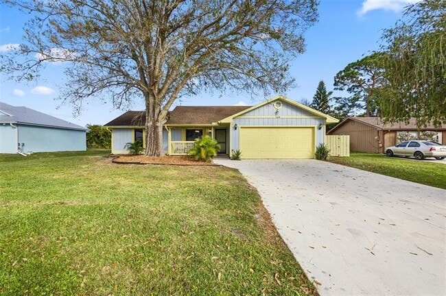 Building Photo - 5408 Birch Dr