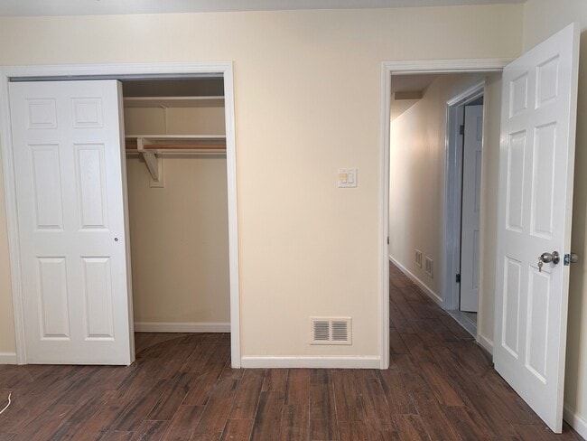Building Photo - 28 Speedwell Ave