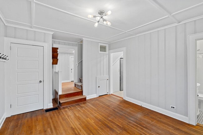 Building Photo - 2101 Mandarin Blvd