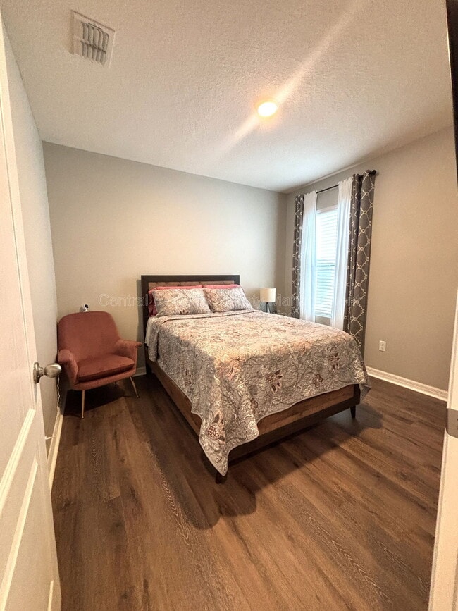 Building Photo - 3154 Timber Hawk Cir