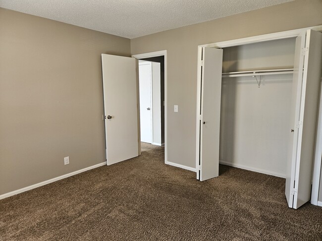 BEDROOM 1 - 11819 County Road 438