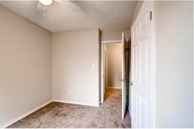 Building Photo - 2BR/1.5BA Remodeled Row Home in Westminster AVAIL 7/15