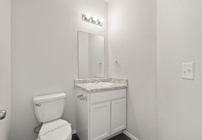 Building Photo - Hot Summer Deal! Sign by 7/31 and Pay Just $250 for Your First Month’s Rent | 3-Bed, 2-Bath Home ...