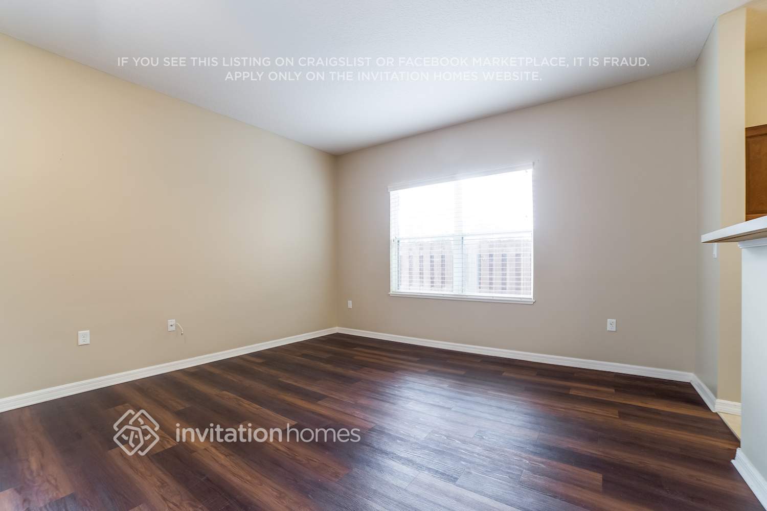Building Photo - 3155 Burdock Ave